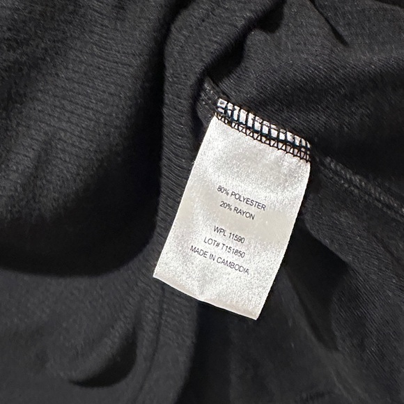 Men's HeatKeep Black Long-Sleeve Crewneck Shirt - Picture 5 of 5